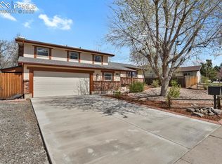 5120 Escapardo Way, Colorado Springs, CO 80917