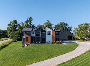 4615 Elynn Ln NE, Solon, IA 52333