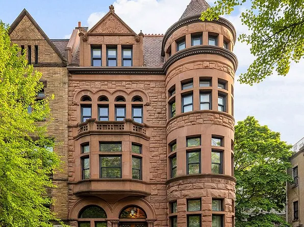838 Carroll St, Brooklyn, NY 11215