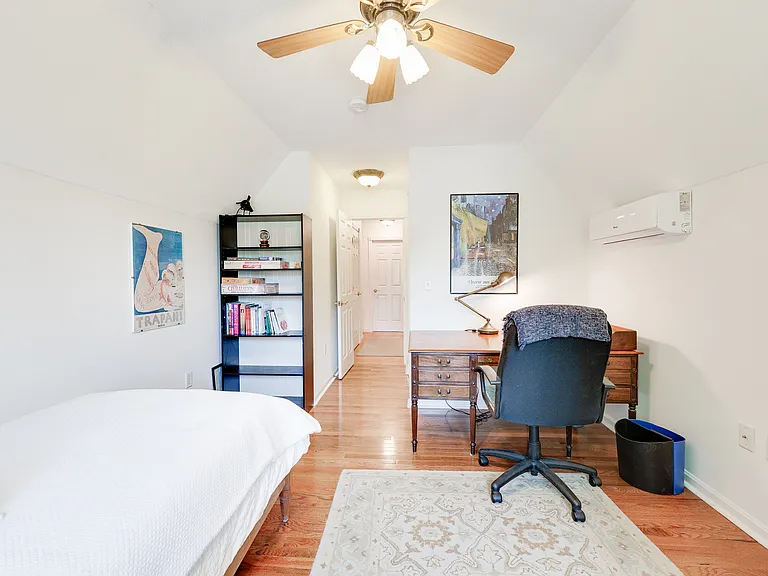 18 Bayberry Dr — Photo 17