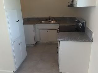 10130 S Inglewood Ave APT 13, Inglewood, CA 90304