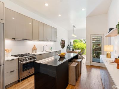 223 Sanchez St, San Francisco, CA, 94114