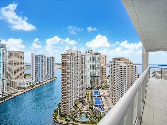 3rd image of 495 Brickell Ave APT 3102