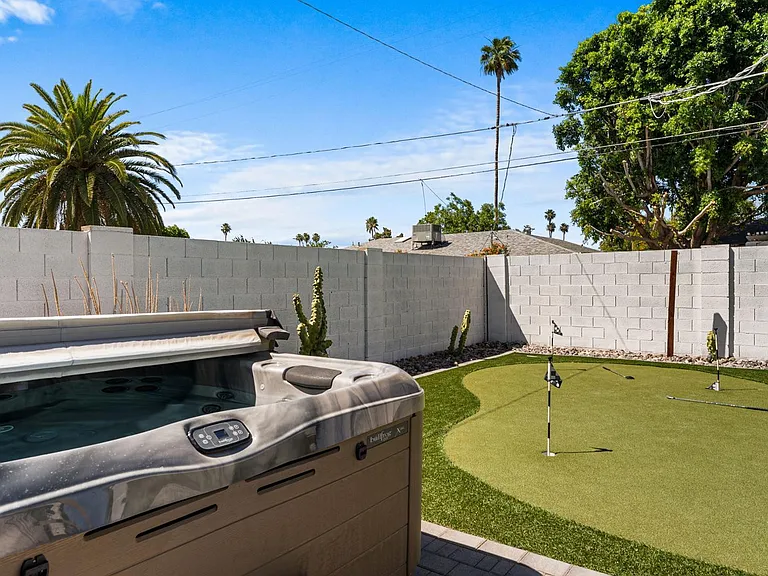 8302 E Windsor Ave — Photo 31
