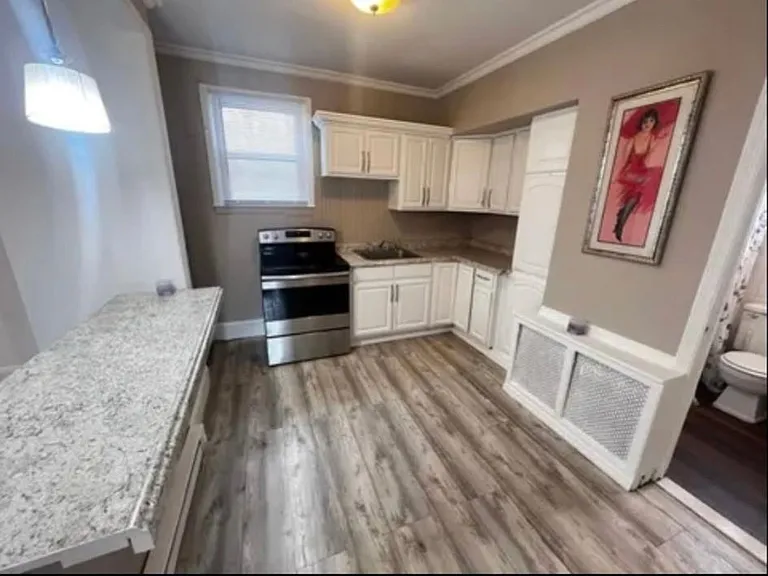 375 Lincoln Blvd #1 — Photo 24