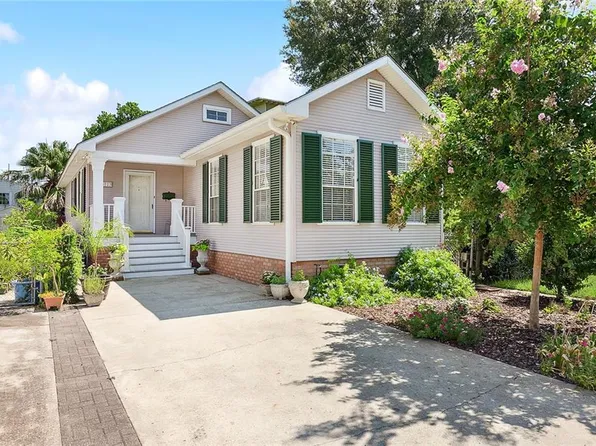 8523 Zimpel St, New Orleans, LA 70118