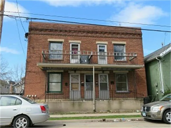 2301 White St, Dubuque, IA 52001