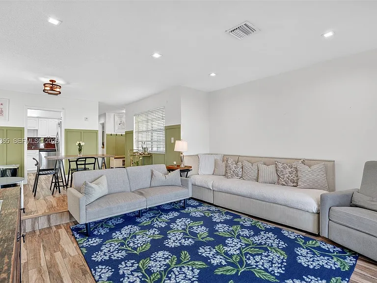 7016 SW 103rd Pl — Photo 11
