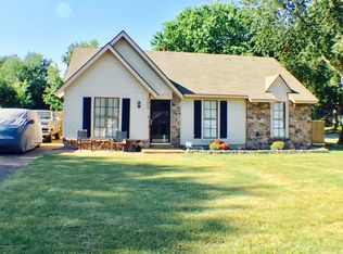 3660 Carroll Dr, Horn Lake, MS 38637