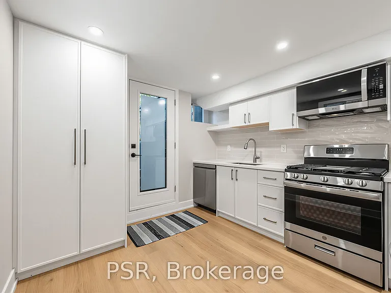 99 Geoffrey St #BASEMENT — Photo 2