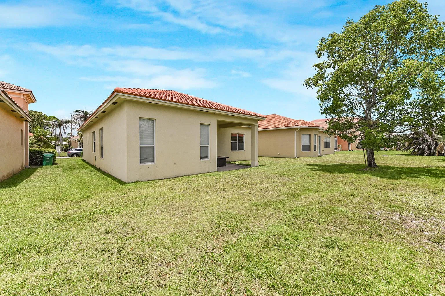 3 bed, 2.0 bath, 1513 sqft, $1,995 — Photo 3