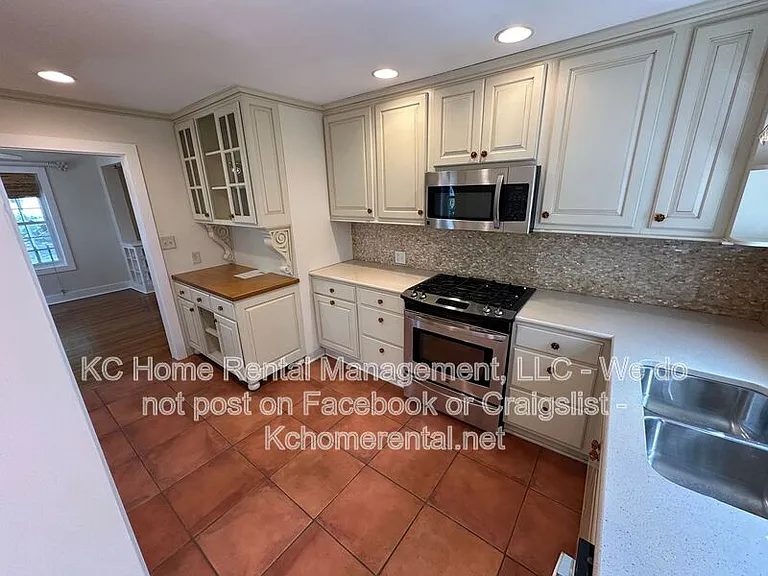 7208 Jefferson St — Photo 7