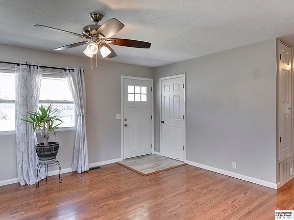 2nd image of 9403 Binney St