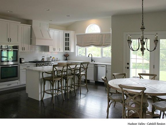 5th image of 71 Le Fevre Ln