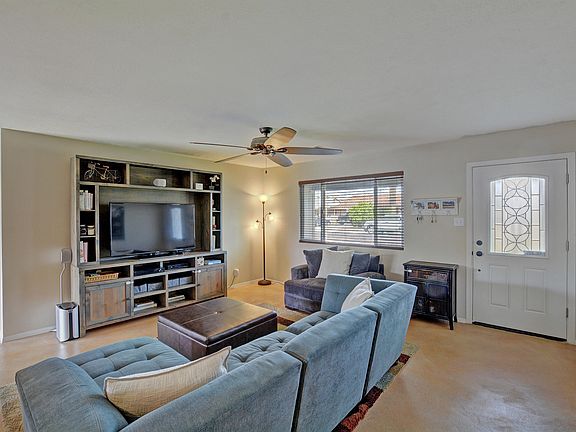 3rd image of 7513 E Latham St