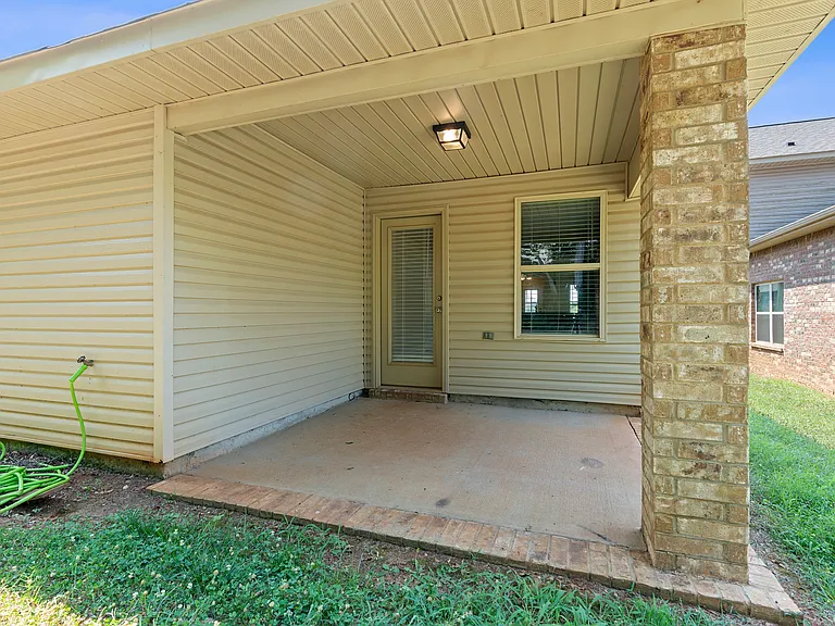 146 Tybee Dr — Photo 13