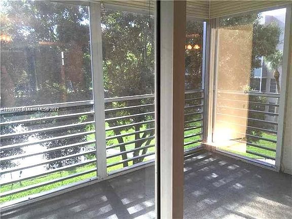 3rd image of 1900 Sabal Palm Dr APT 304