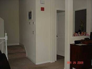 2nd image of 2722 Holly St