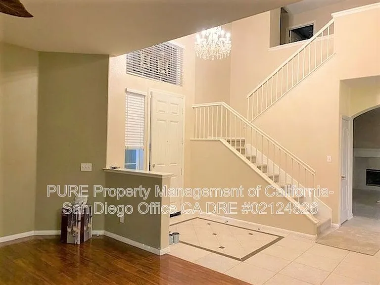 1073 Princess Kyra Pl — Photo 2