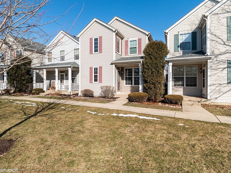 1st image of 2345 Woodhill Ct