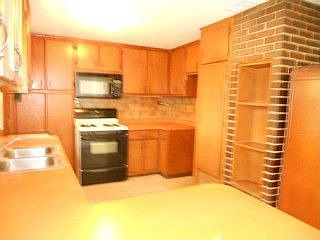 4th image of 27960 N Ford St