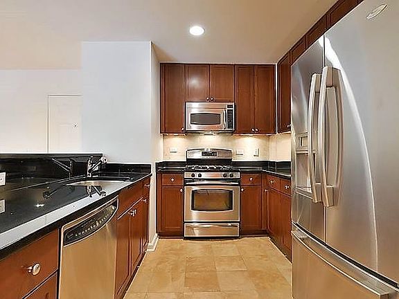 2nd image of 659 1st St APT 210