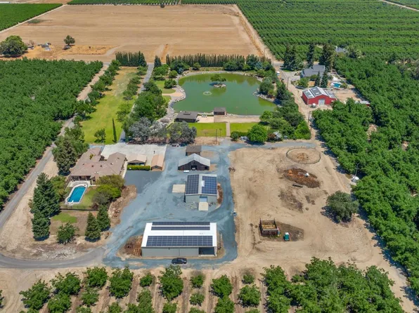 13715 E Nebraska Ave, Kingsburg, CA 93631