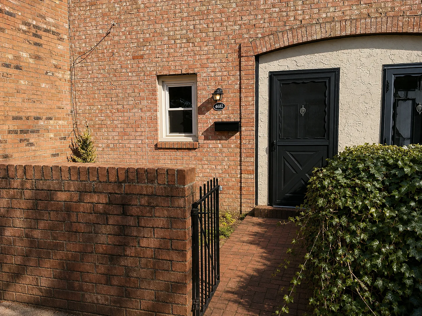 2 bed, 1.5 bath, 1088 sqft, $1,515 — Photo 1