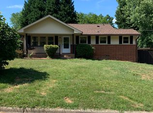 3702 Mosby Dr, Greensboro, NC 27407