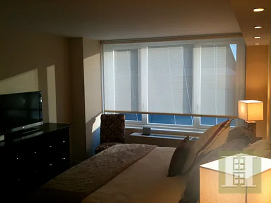 Rented by Halstead Real Estate | media 7