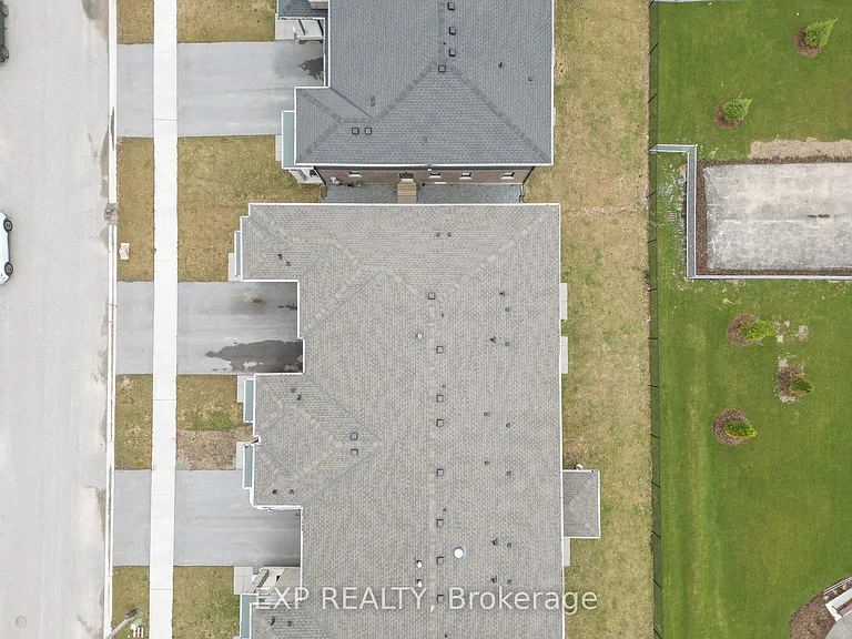7372 Marvel Dr — Photo 30