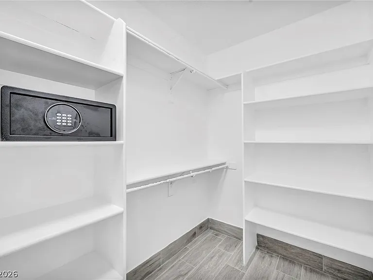 3000 Blue Fin Cir — Photo 31