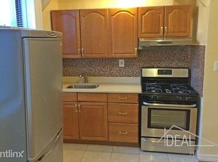 141 Leonard St, Brooklyn, NY 11206