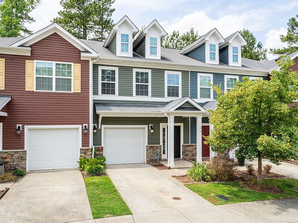 1st image of 1634 Holly Grove Way