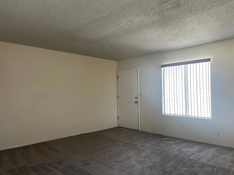 524 Fir St #102 — Photo 3