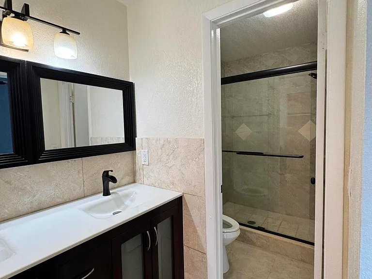 2323 SW 82nd Way — Photo 10