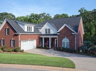 200 Secret Cove Dr, Lexington, SC 29072