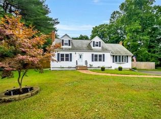 20 Winter St, Foxboro, MA 02035