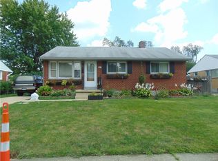 3612 Valleywood Dr, Dayton, OH 45429