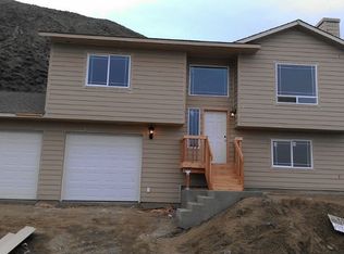 559 Trigger Ln, Wenatchee, WA 98801