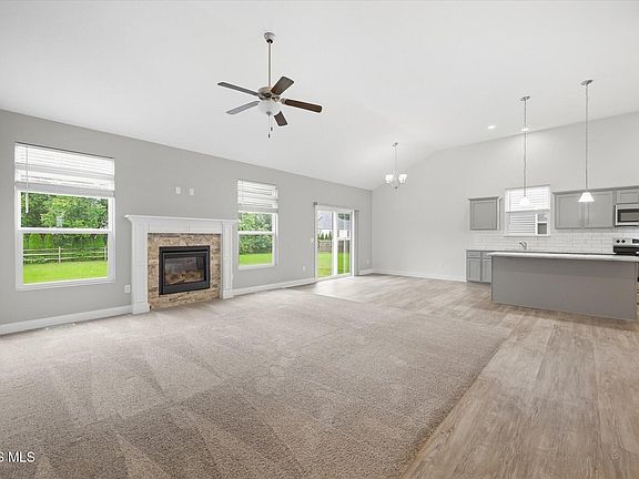 5th image of 3631 N McCord Rd
