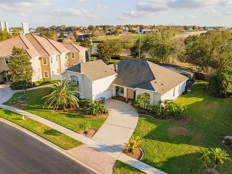 7939 Sea Pearl Cir — Photo 46