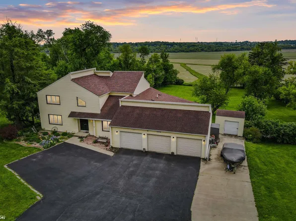 2508 W Lincoln Way, Marshalltown, IA 50158