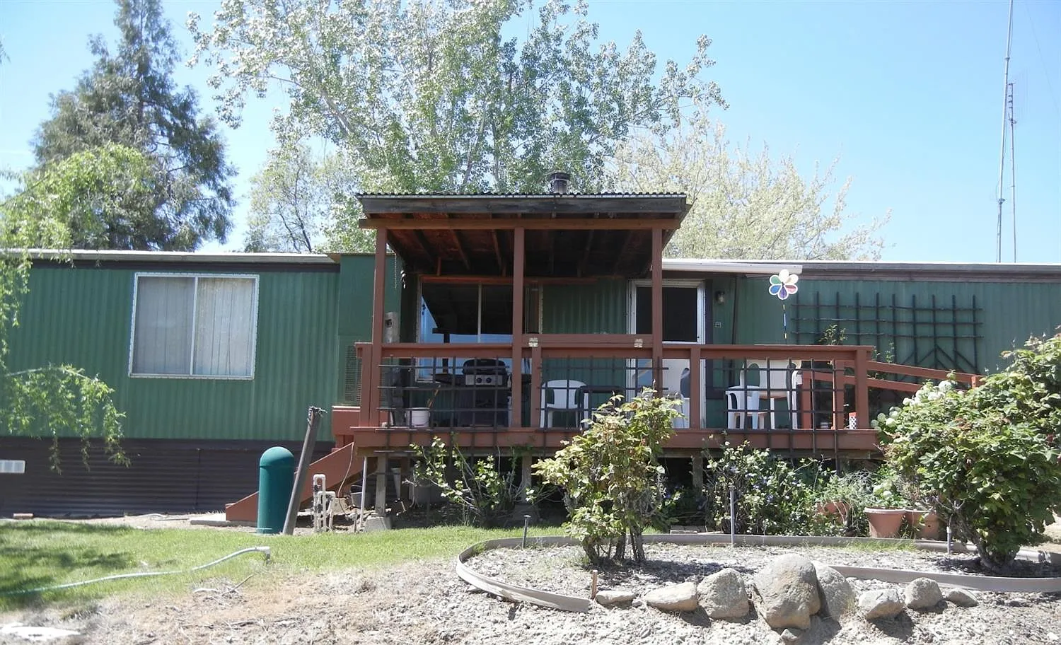 51272 Hogback Rd photo 1