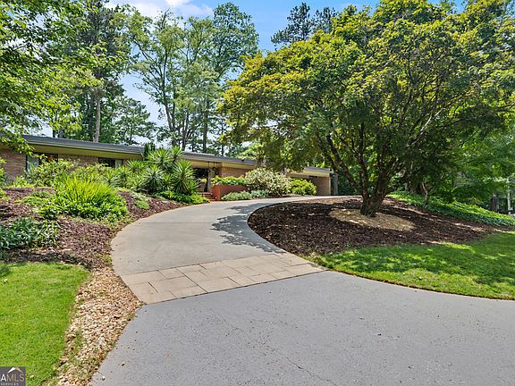 3rd image of 2793 Ridge Valley Rd NW