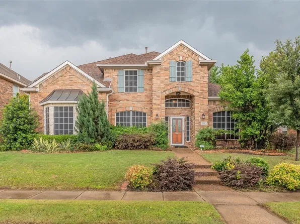 2319 Balleybrooke Dr, Lewisville, TX 75077