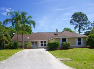 4100 61st Ave, Vero Beach, FL 32967