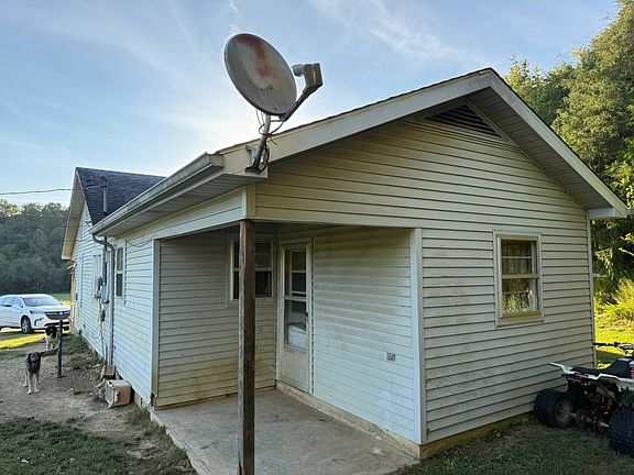 3rd image of 1114 Little Renox Rd