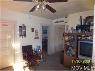 2nd image of 3209 Almeda Ct