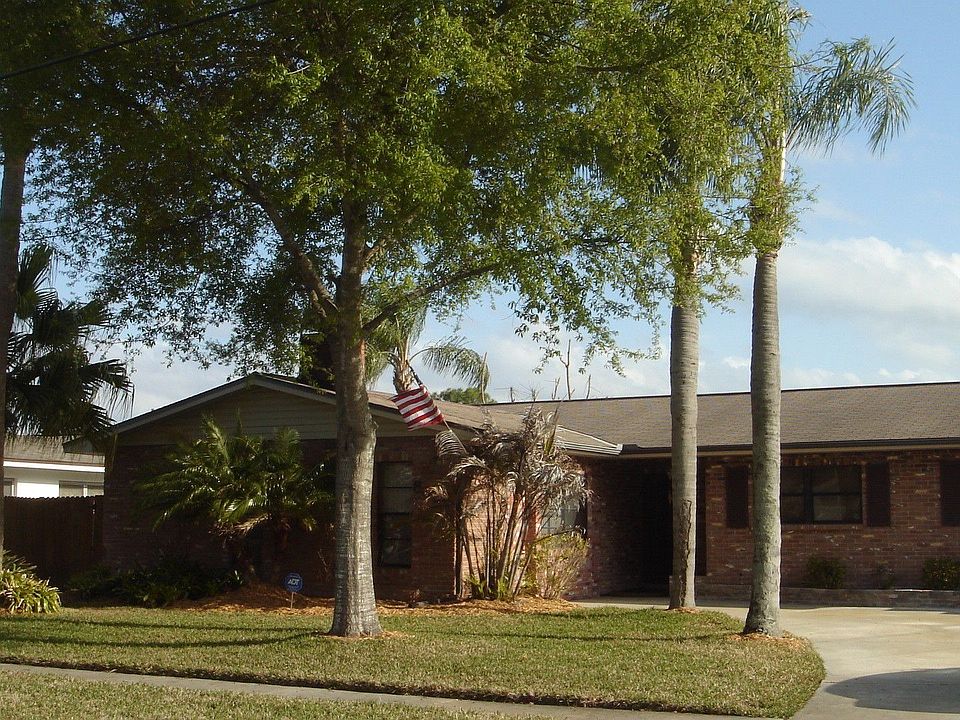 1st image of 8424 Boxwood Dr